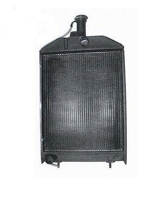RADIADOR ADAPTABLE A JOHN DEERE 717- 818