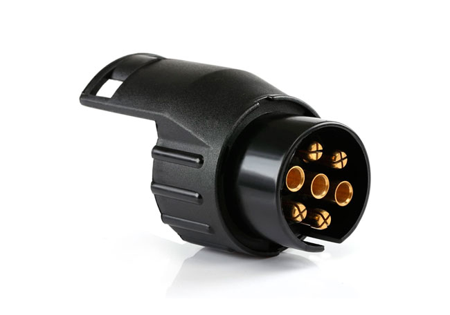 ADAPTADOR CLAVIJA REMOLQUE DE 7 A 13 POLOS 12V
